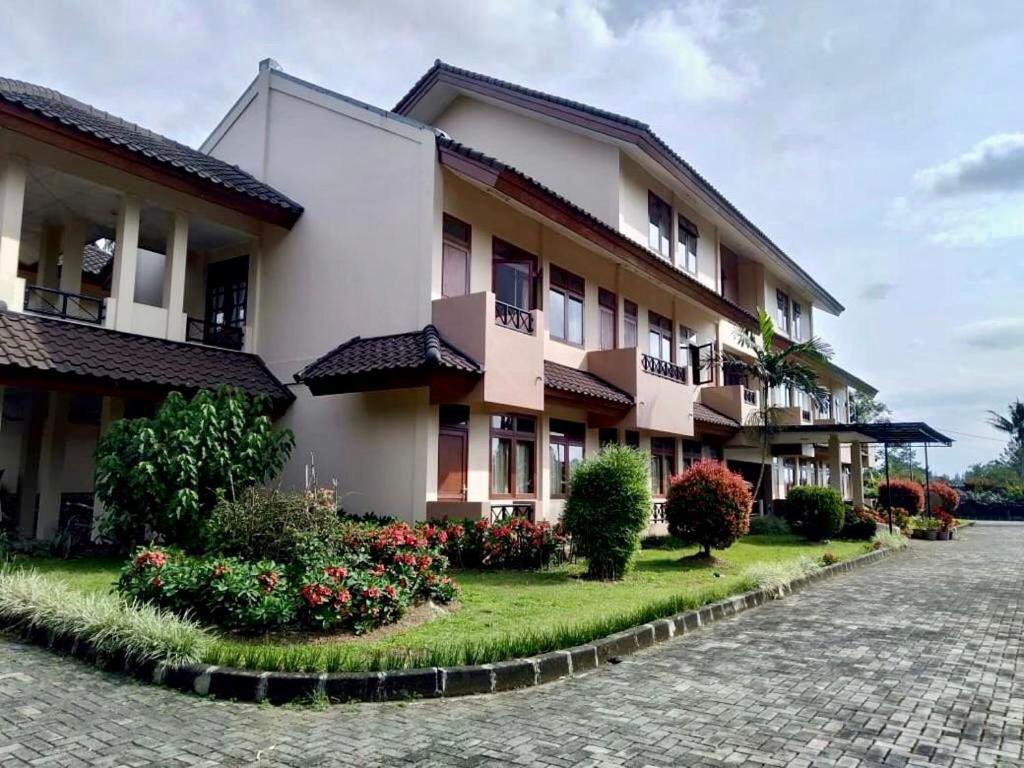 Hotel Grha Kasih Bogor Esterno foto