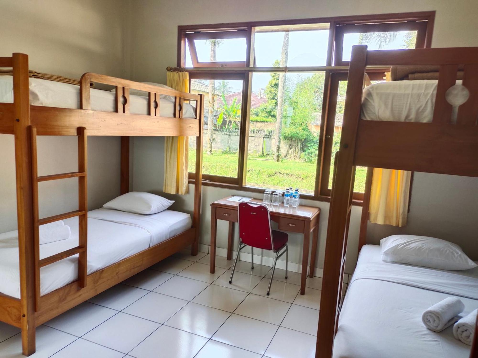 Hotel Grha Kasih Bogor Esterno foto