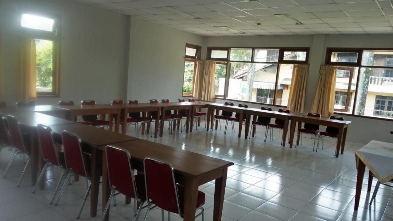 Hotel Grha Kasih Bogor Esterno foto
